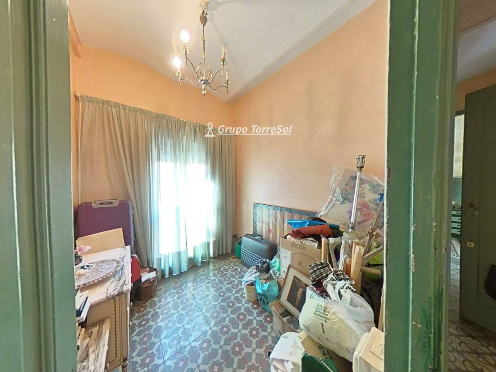 5 soveværelse Restaurant/Bar til salg i Tarragona by - € 450.000 (Ref: 9709248)