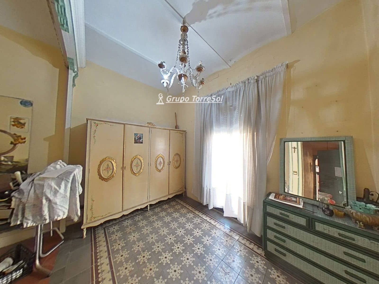 5 soveværelse Restaurant/Bar til salg i Tarragona by - € 450.000 (Ref: 9709248)