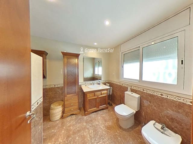 5 camera da letto Villa in vendita in Roda de Barà con garage - 460.000 € (Rif: 9709473)