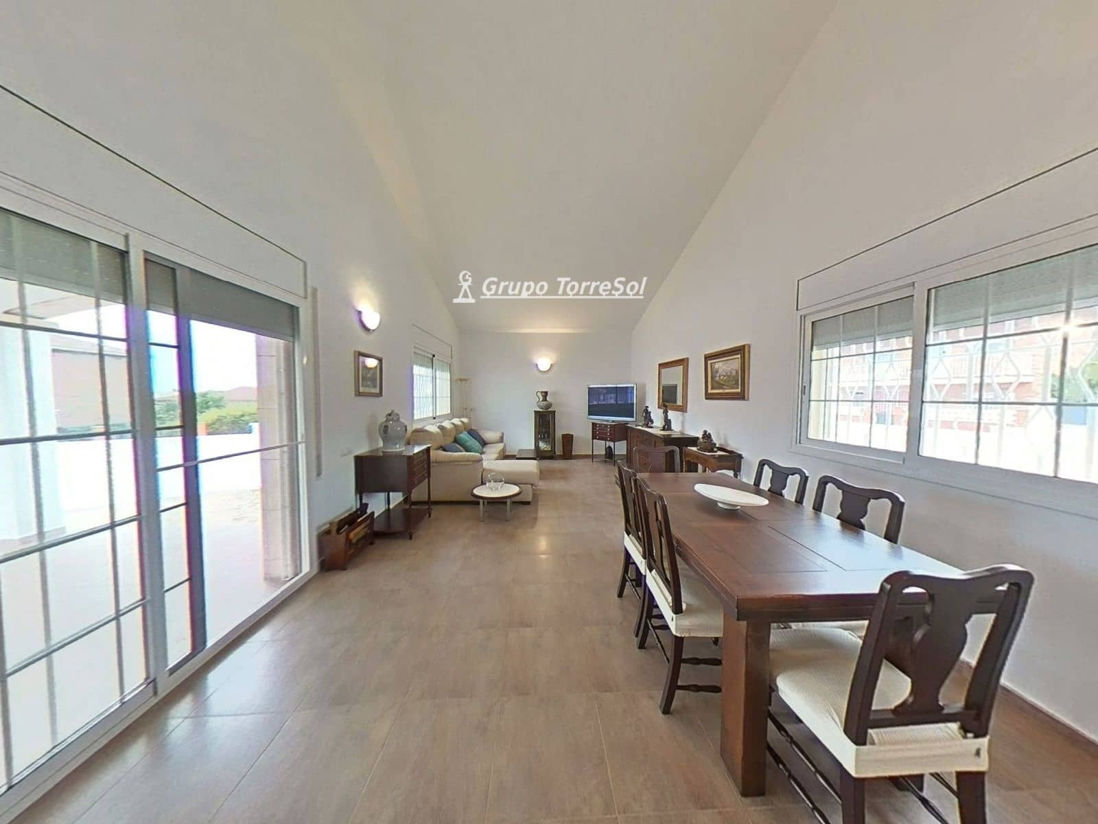 5 makuuhuone Huvila myytävänä paikassa Roda de Bara mukana 
autotalli - 460 000 € (Ref: 9709473)