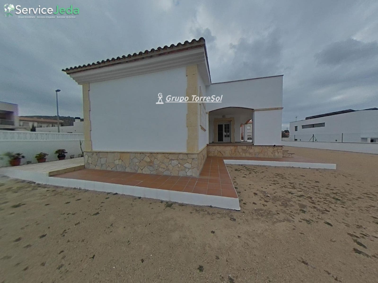 5 bedroom Villa for sale in Roda de Bara with garage - € 460,000 (Ref: 9709473)