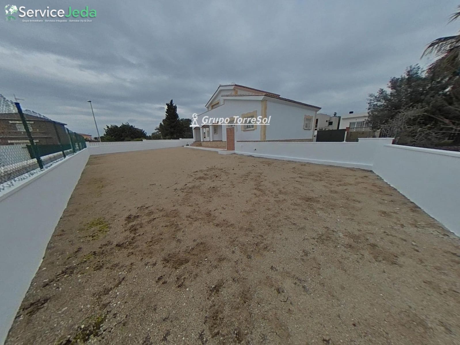 5 bedroom Villa for sale in Roda de Bara with garage - € 460,000 (Ref: 9709473)