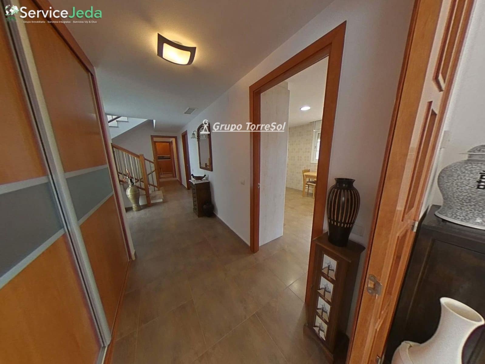 5 bedroom Villa for sale in Roda de Bara with garage - € 460,000 (Ref: 9709473)