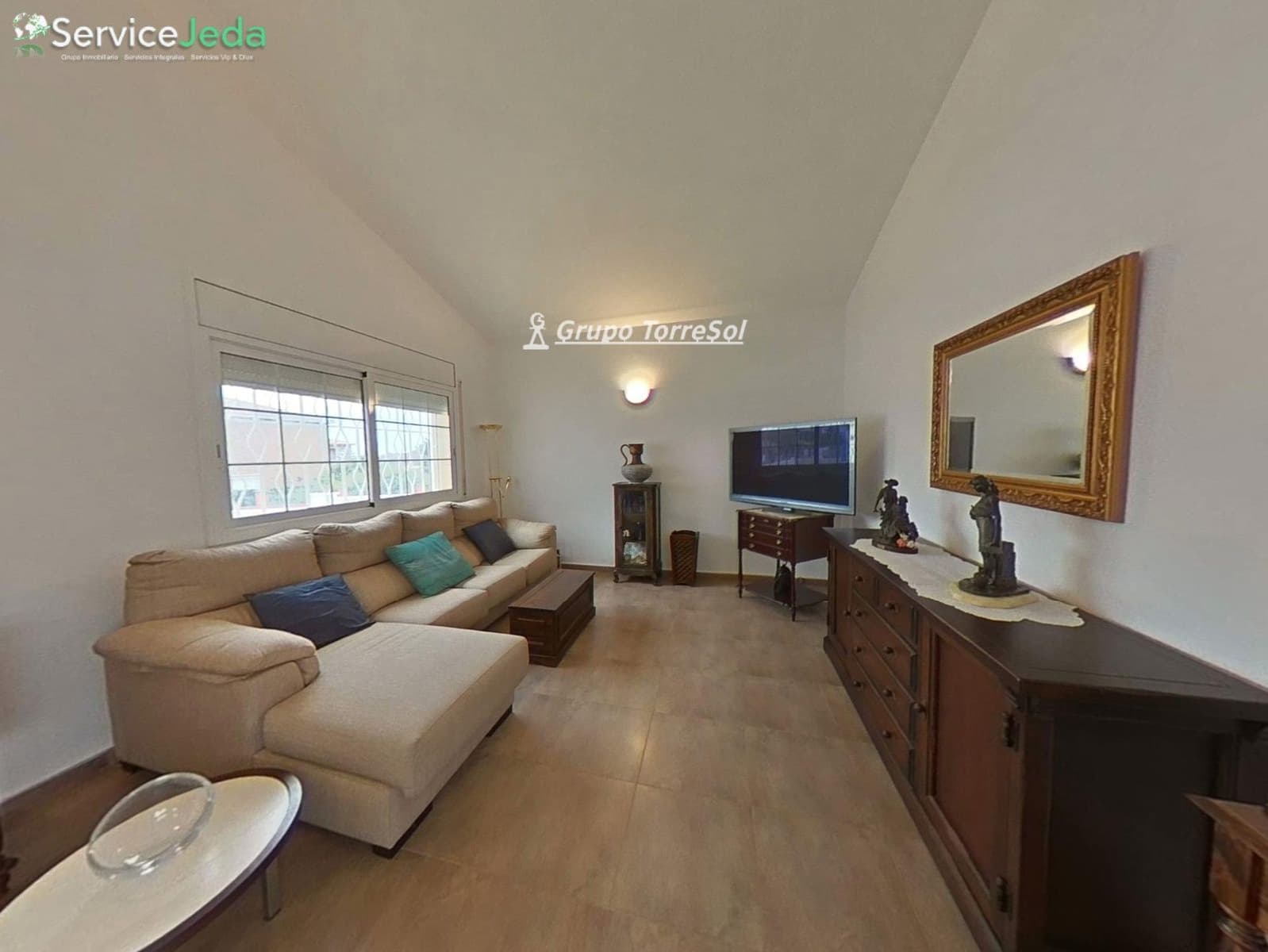 5 bedroom Villa for sale in Roda de Bara with garage - € 460,000 (Ref: 9709473)