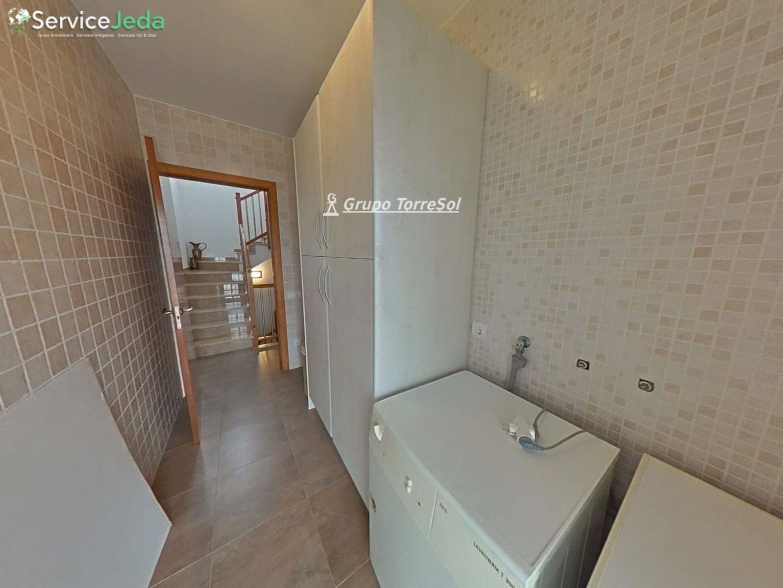 5 bedroom Villa for sale in Roda de Bara with garage - € 460,000 (Ref: 9709473)