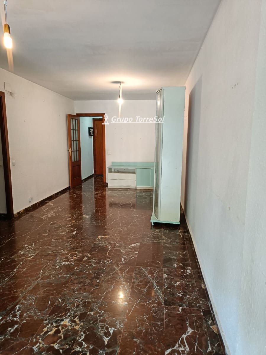 3 bedroom Flat for sale in Segur de Calafell with garage - € 245,000 (Ref: 9722196)