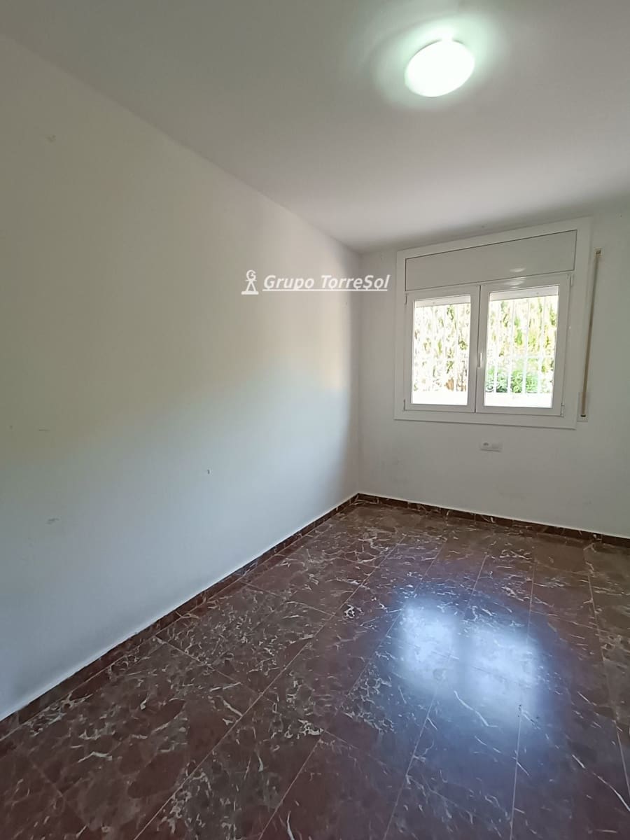 3 bedroom Flat for sale in Segur de Calafell with garage - € 245,000 (Ref: 9722196)