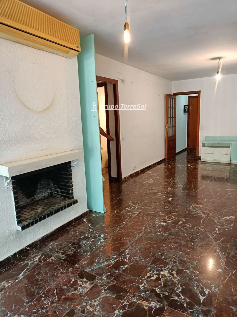 3 bedroom Flat for sale in Segur de Calafell with garage - € 245,000 (Ref: 9722196)