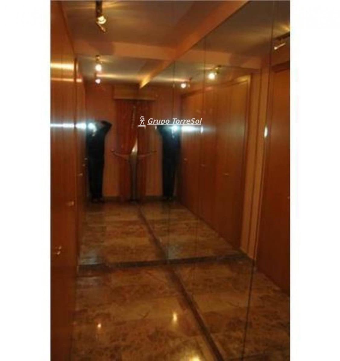 4 bedroom Penthouse for rent in Torredembarra with garage - € 1,226 (Ref: 9723496)