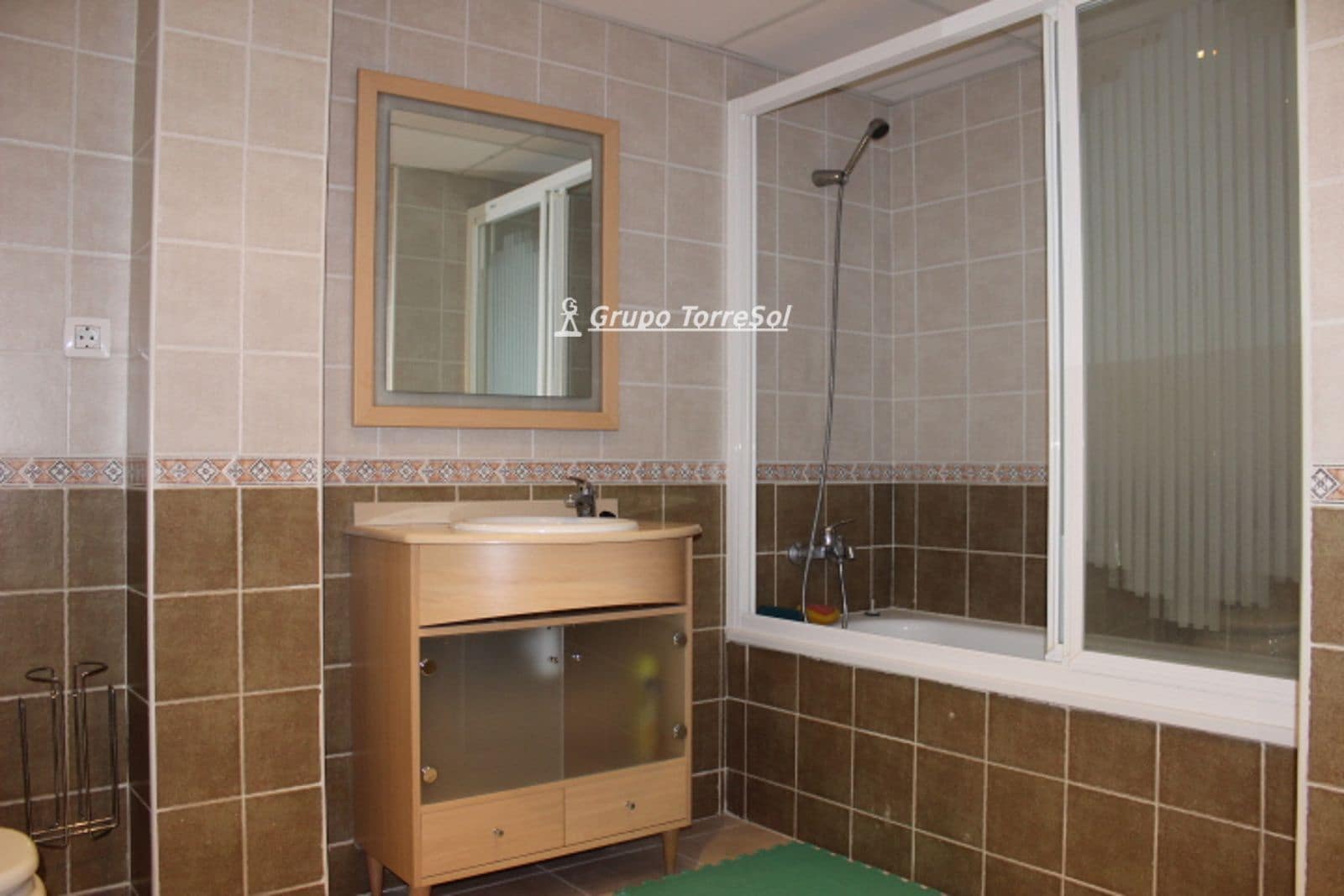 4 bedroom Penthouse for rent in Torredembarra with garage - € 1,226 (Ref: 9723496)