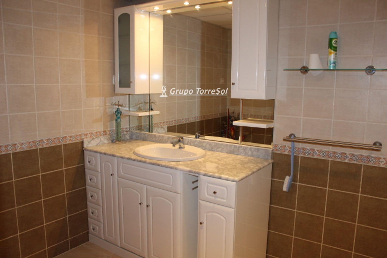 4 bedroom Penthouse for rent in Torredembarra with garage - € 1,226 (Ref: 9723496)