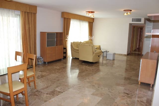 4 Zimmer Penthouse zu vermieten in Torredembarra mit Garage - 1.226 € (Ref: 9723496)