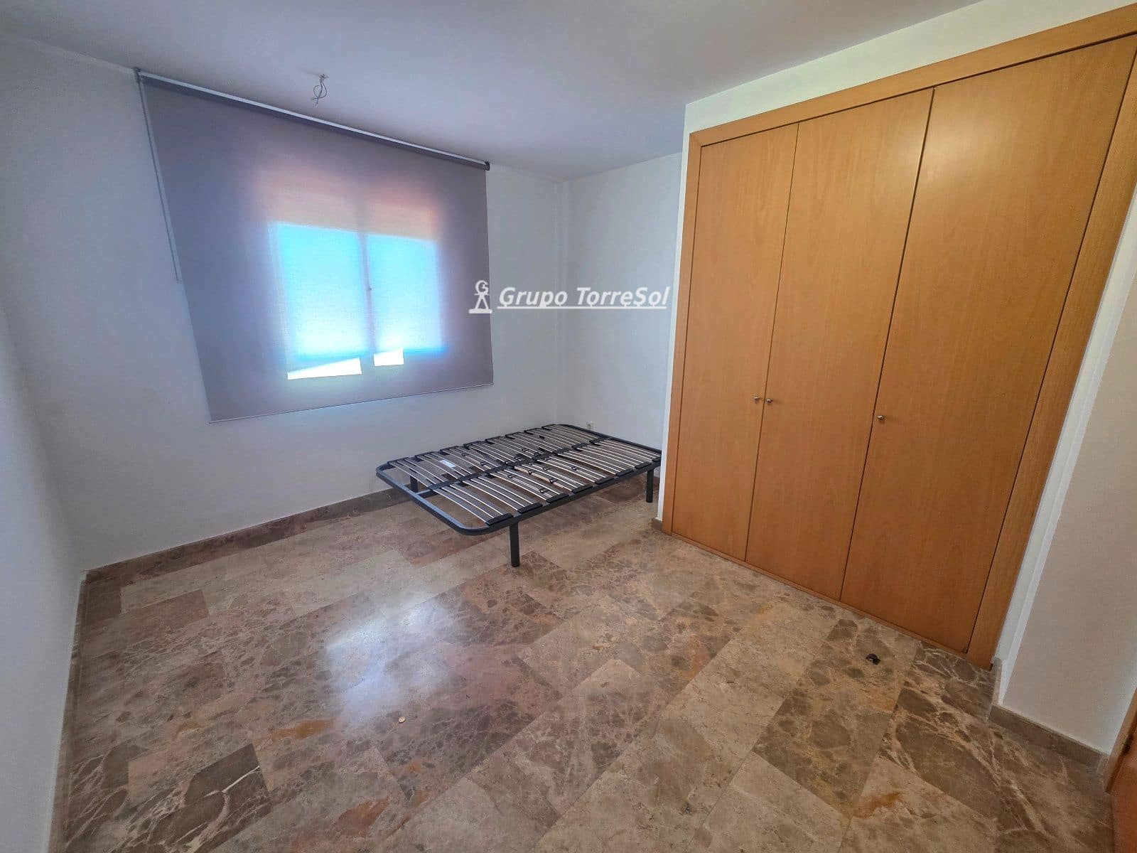 Ático de 4 habitaciones en Torredembarra en alquiler con garaje - 1.226 € (Ref: 9723496)