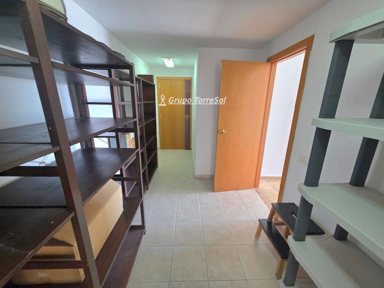 Ático de 4 habitaciones en Torredembarra en alquiler con garaje - 1.226 € (Ref: 9723496)
