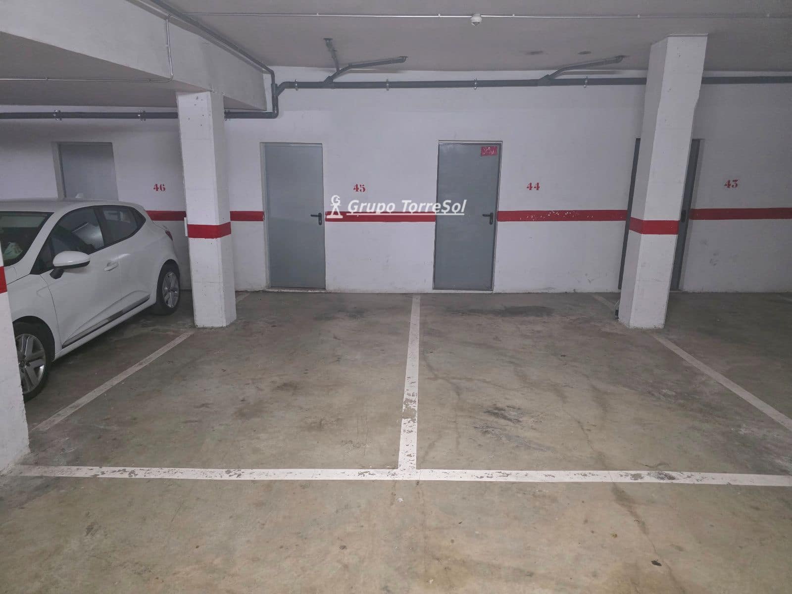 Ático de 4 habitaciones en Torredembarra en alquiler con garaje - 1.226 € (Ref: 9723496)