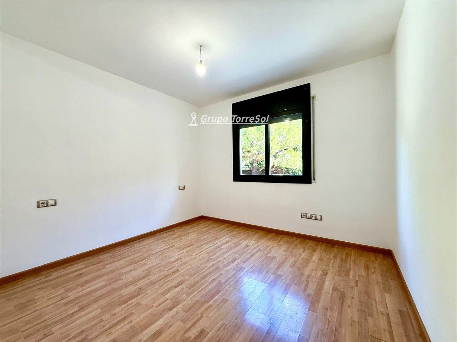 5 bedroom Villa for sale in El Vendrell with pool garage - € 430,000 (Ref: 9727508)