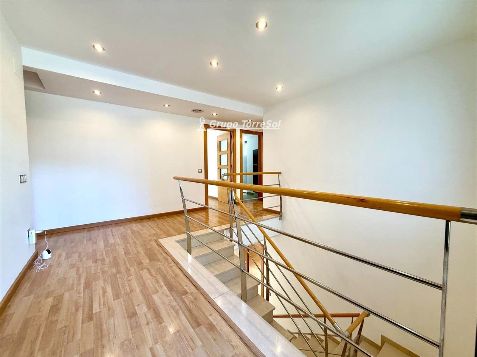 5 bedroom Villa for sale in El Vendrell with pool garage - € 430,000 (Ref: 9727508)