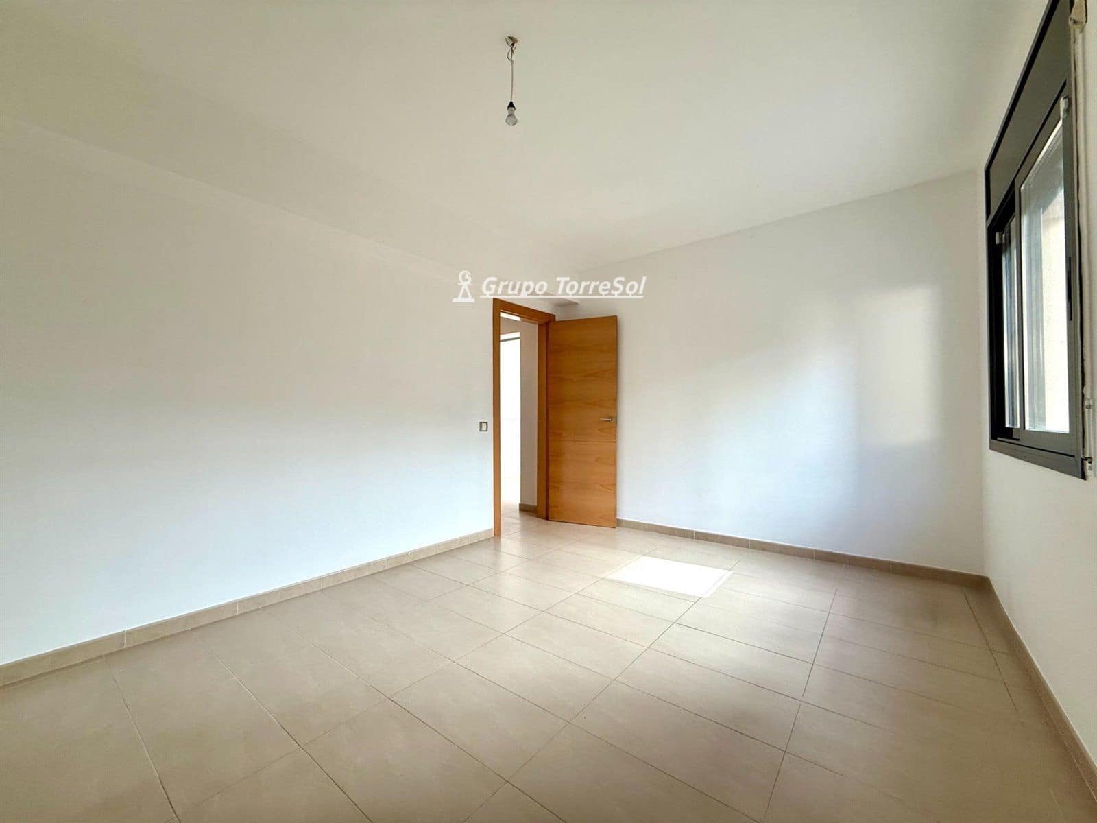 5 bedroom Villa for sale in El Vendrell with pool garage - € 430,000 (Ref: 9727508)