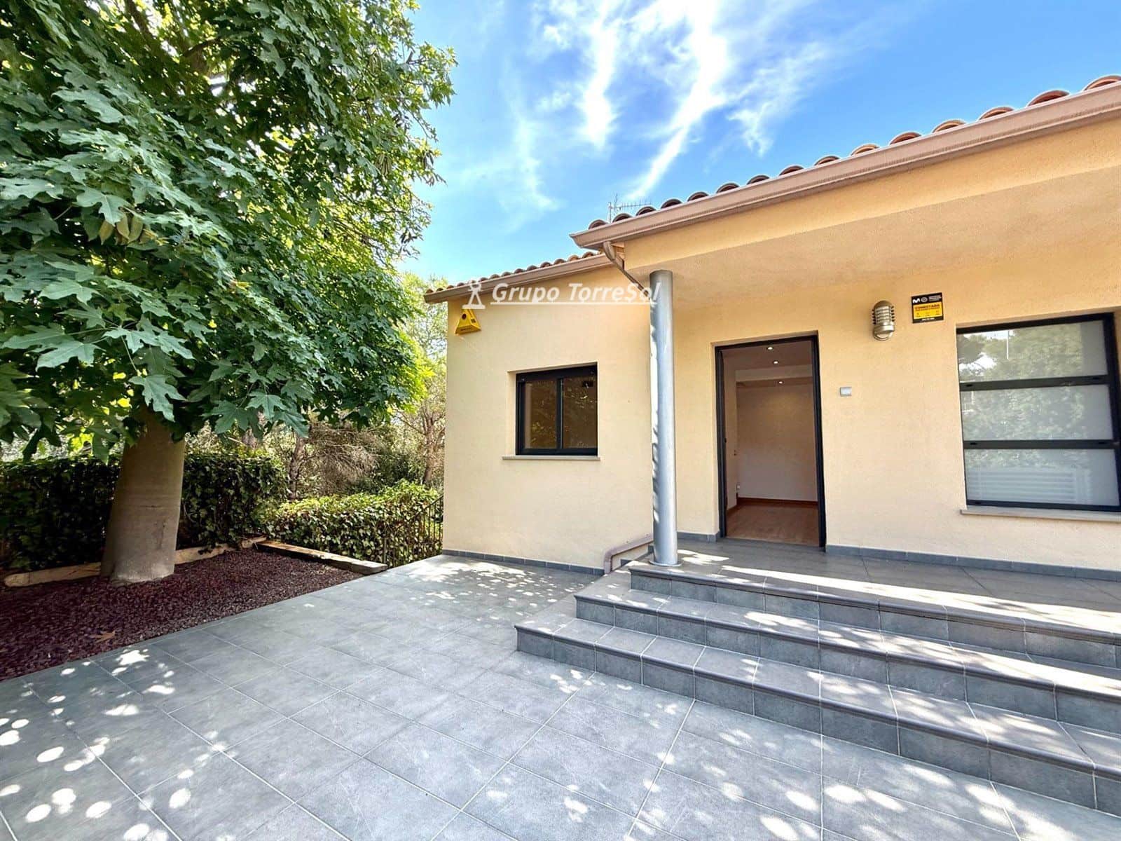 5 bedroom Villa for sale in El Vendrell with pool garage - € 430,000 (Ref: 9727508)