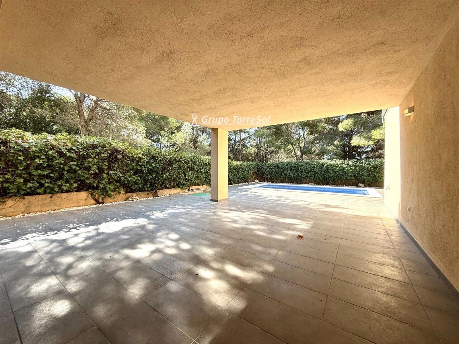 5 bedroom Villa for sale in El Vendrell with pool garage - € 430,000 (Ref: 9727508)