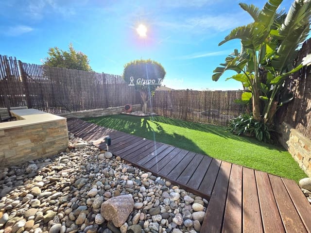 4 soverom Hus til salgs i La Nou de Gaià med garasje - € 319 000 (Ref: 9730608)