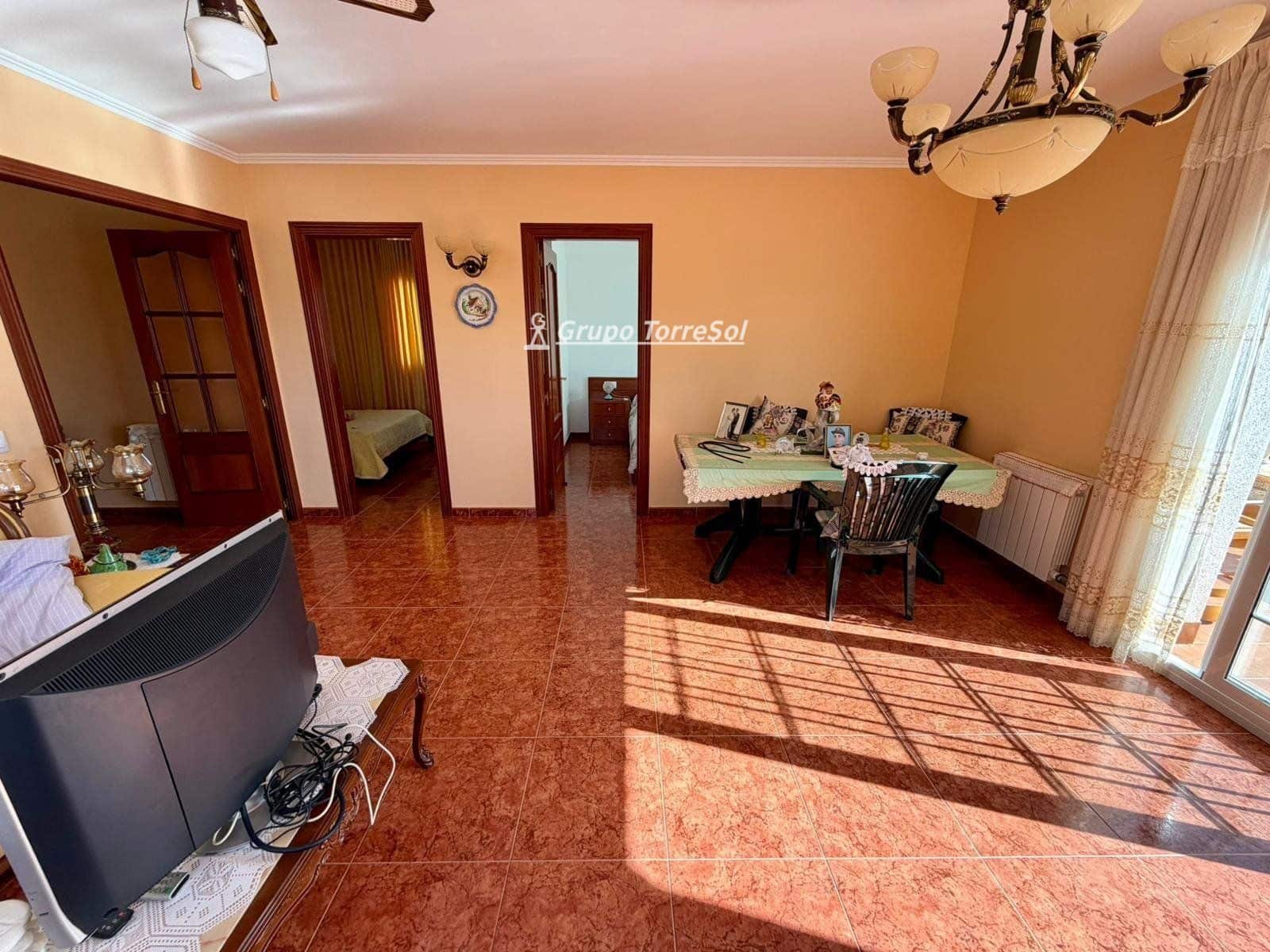 4 sypialnia Willa na sprzedaż w El Vendrell - 349 000 € (Ref: 9731384)