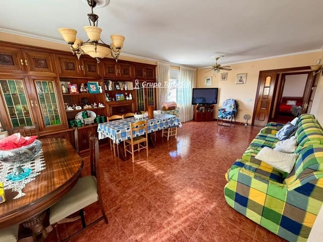 4 sypialnia Willa na sprzedaż w El Vendrell - 349 000 € (Ref: 9731384)