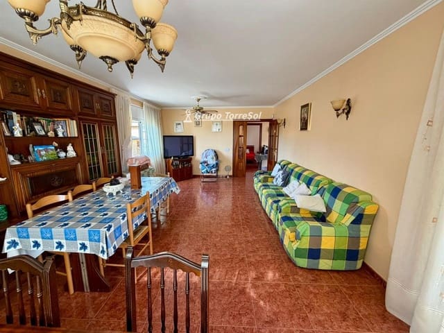 4 sypialnia Willa na sprzedaż w El Vendrell - 349 000 € (Ref: 9731384)
