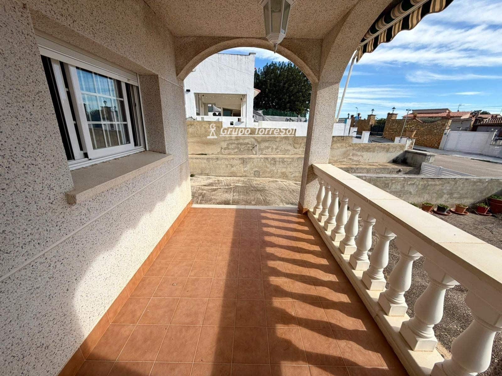 4 sypialnia Willa na sprzedaż w El Vendrell - 349 000 € (Ref: 9731384)