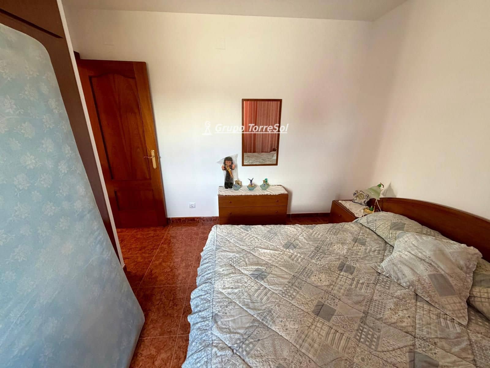 4 bedroom Villa for sale in El Vendrell with garage - € 329,000 (Ref: 9731384)
