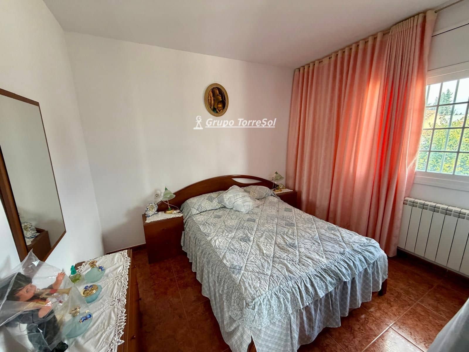 4 bedroom Villa for sale in El Vendrell with garage - € 329,000 (Ref: 9731384)