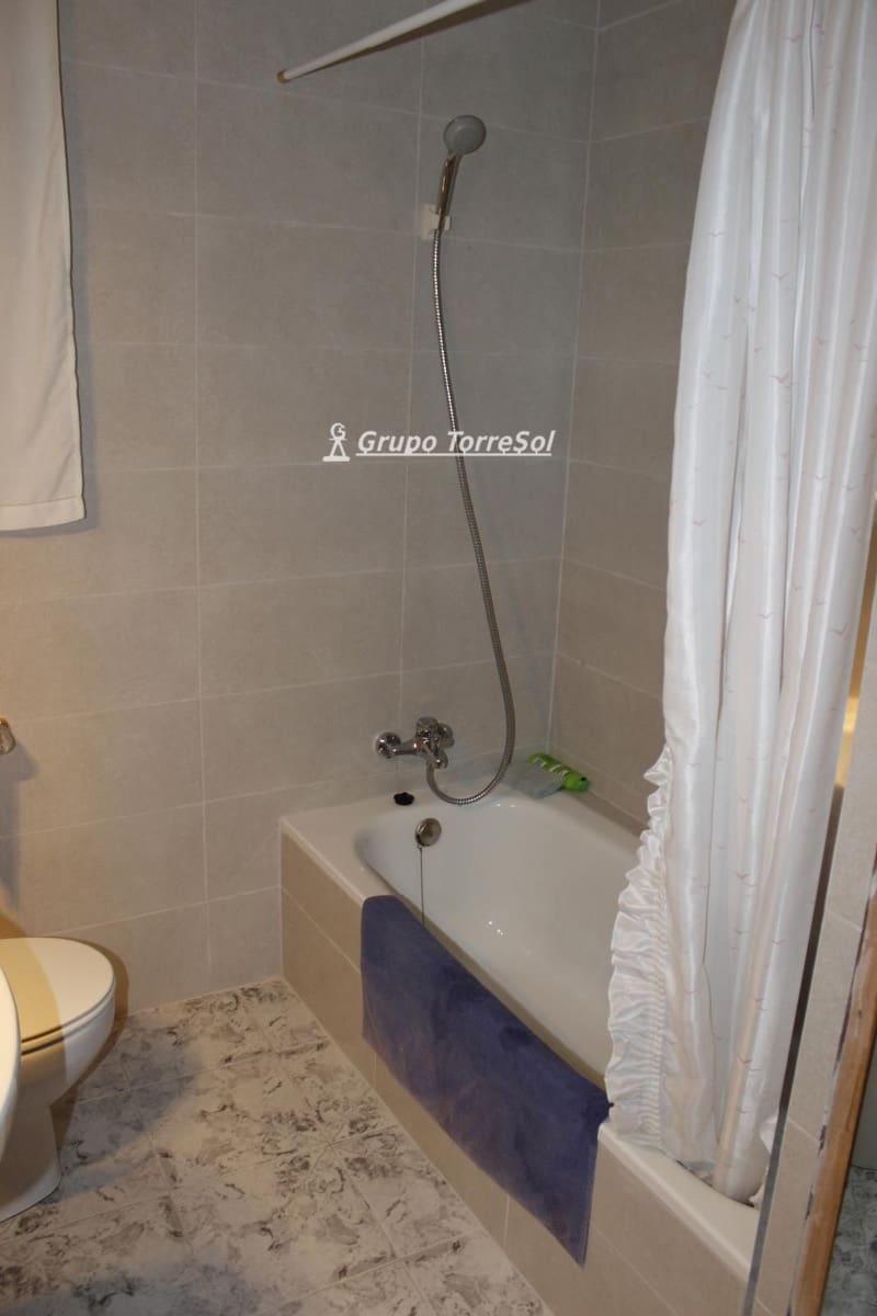 3 bedroom Flat for sale in Torredembarra - € 135,000 (Ref: 9733756)