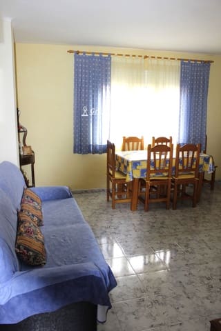 3 bedroom Flat for sale in Torredembarra - € 135,000 (Ref: 9733756)