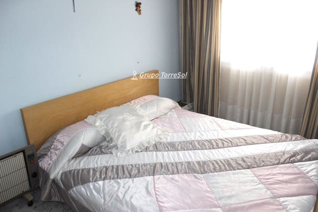 3 bedroom Flat for sale in Torredembarra - € 135,000 (Ref: 9733756)