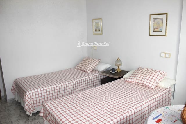 3 bedroom Flat for sale in Torredembarra - € 135,000 (Ref: 9733756)