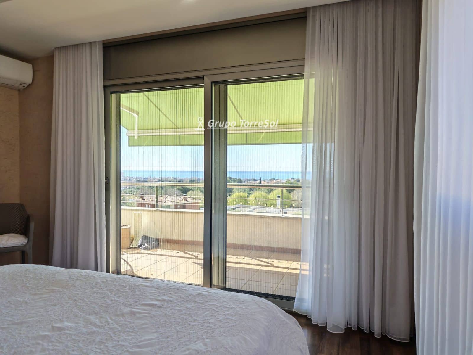 6 makuuhuone Huvila myytävänä paikassa Calafell mukana uima-altaan 
autotalli - 769 000 € (Ref: 9736121)