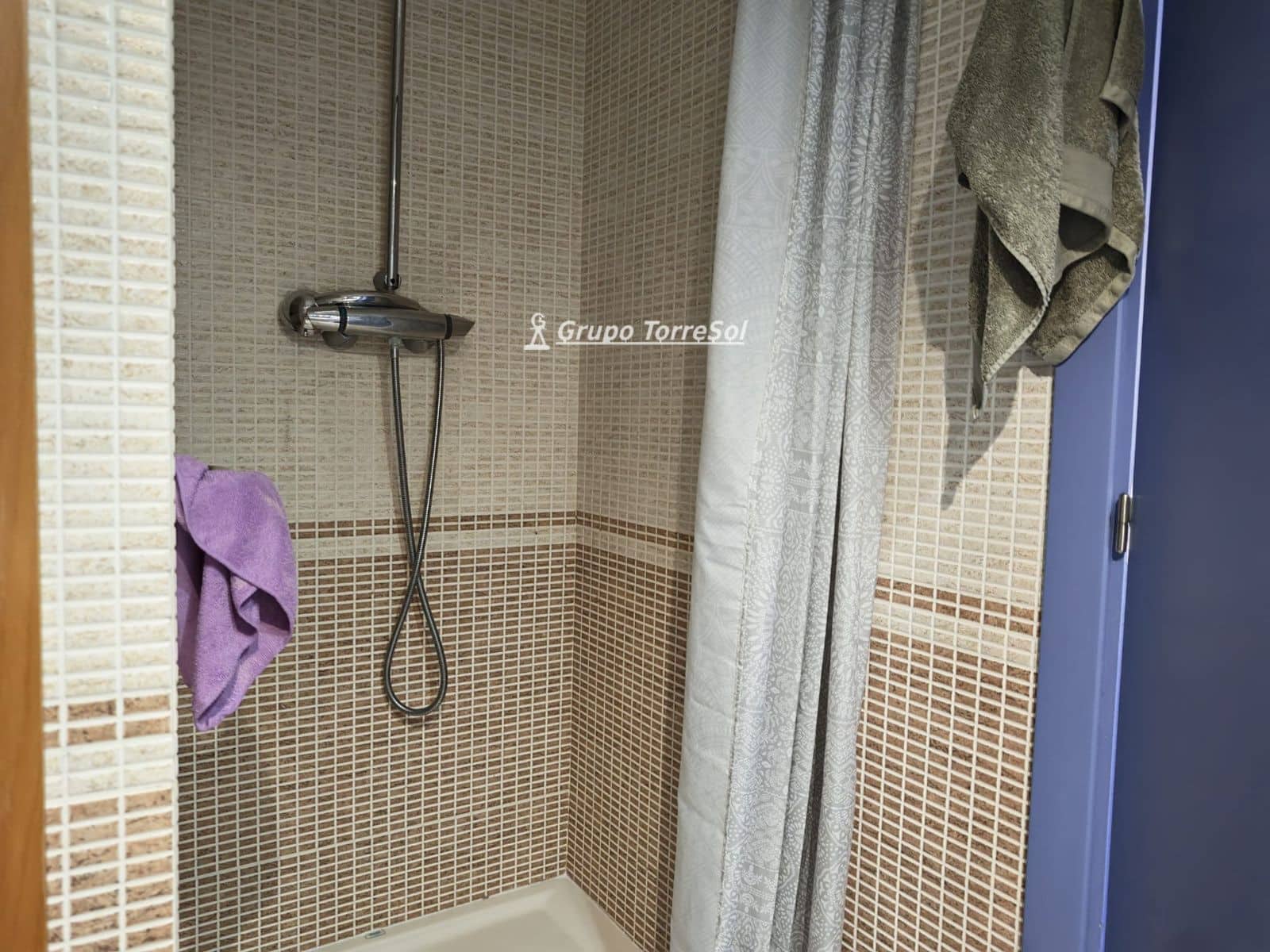 6 makuuhuone Huvila myytävänä paikassa Calafell mukana uima-altaan 
autotalli - 769 000 € (Ref: 9736121)