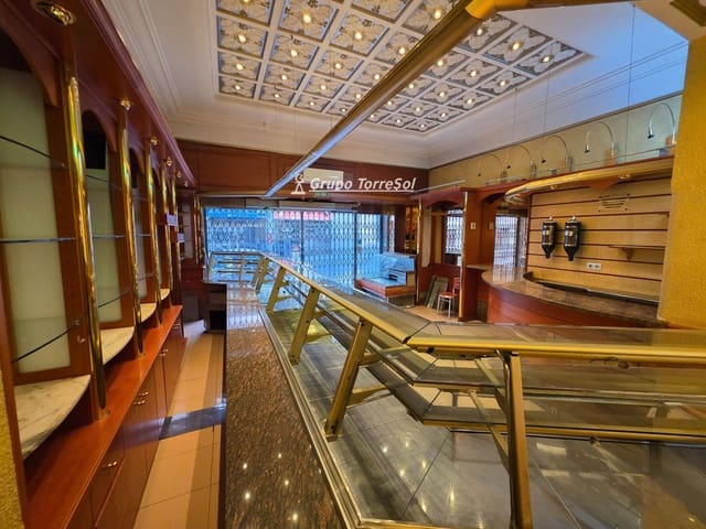 Commercieel te huur in Tarragona stad - € 2.400 (Ref: 9737091)