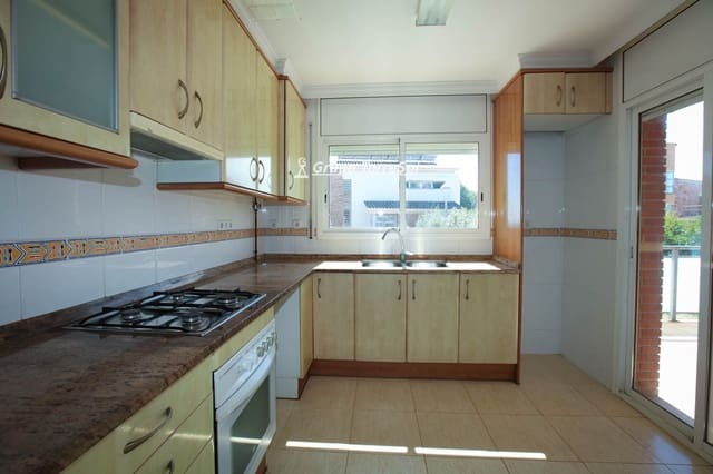 4 camera da letto Villa in vendita in Calafell con garage - 650.000 € (Rif: 9737774)