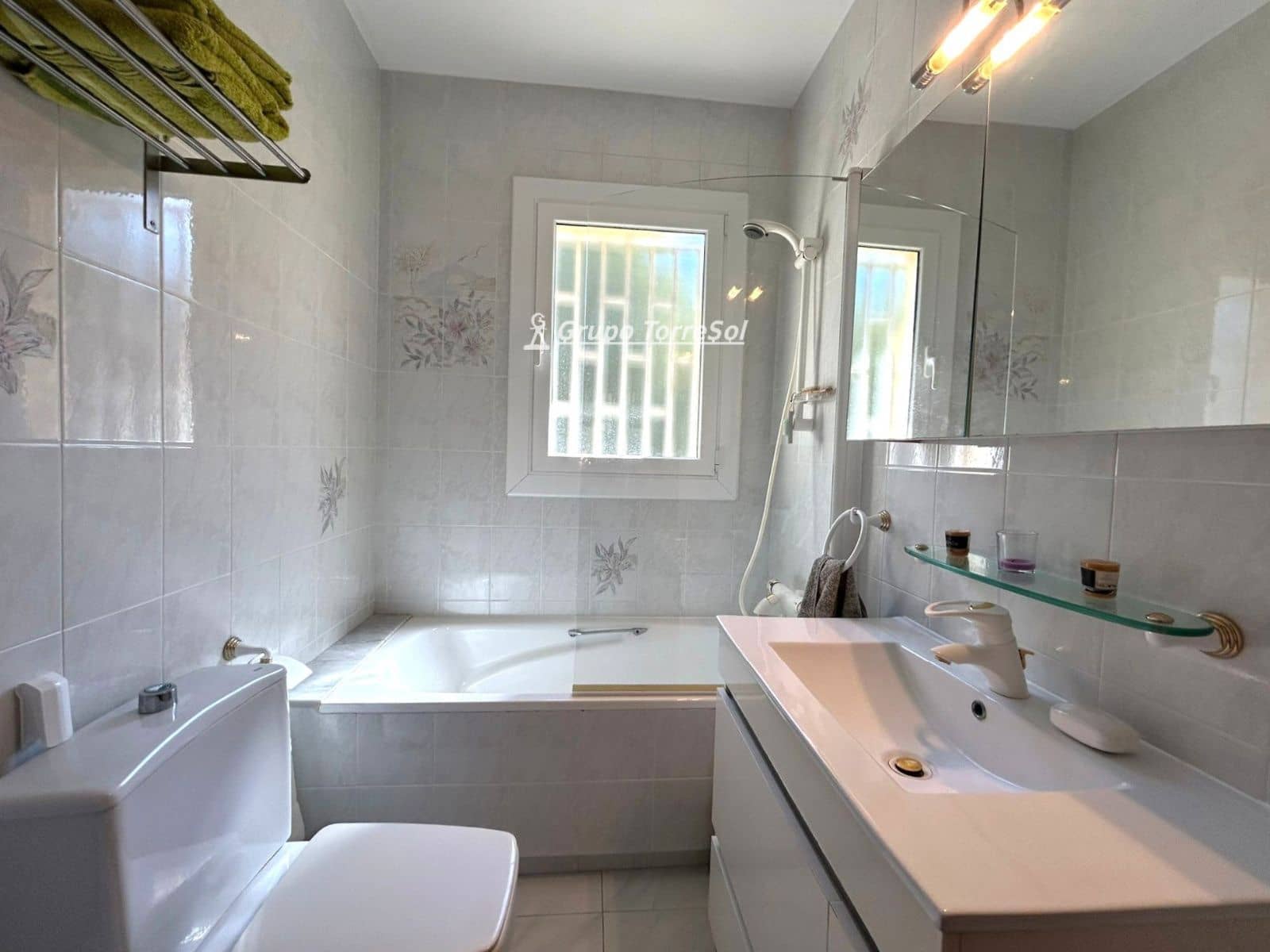 3 bedroom Villa for sale in Calafell with pool garage - € 473,000 (Ref: 9740074)