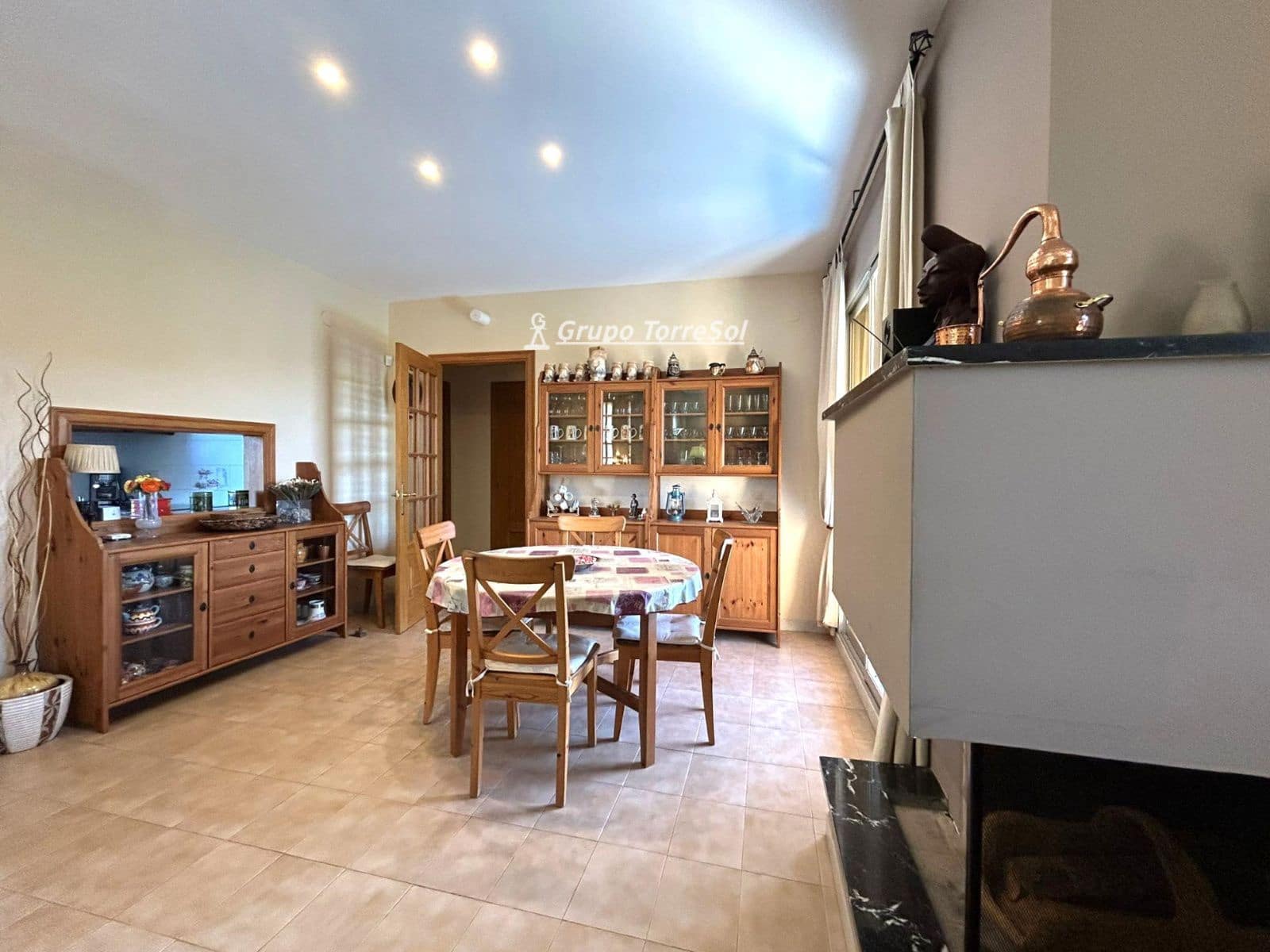 3 bedroom Villa for sale in Calafell with pool garage - € 473,000 (Ref: 9740074)