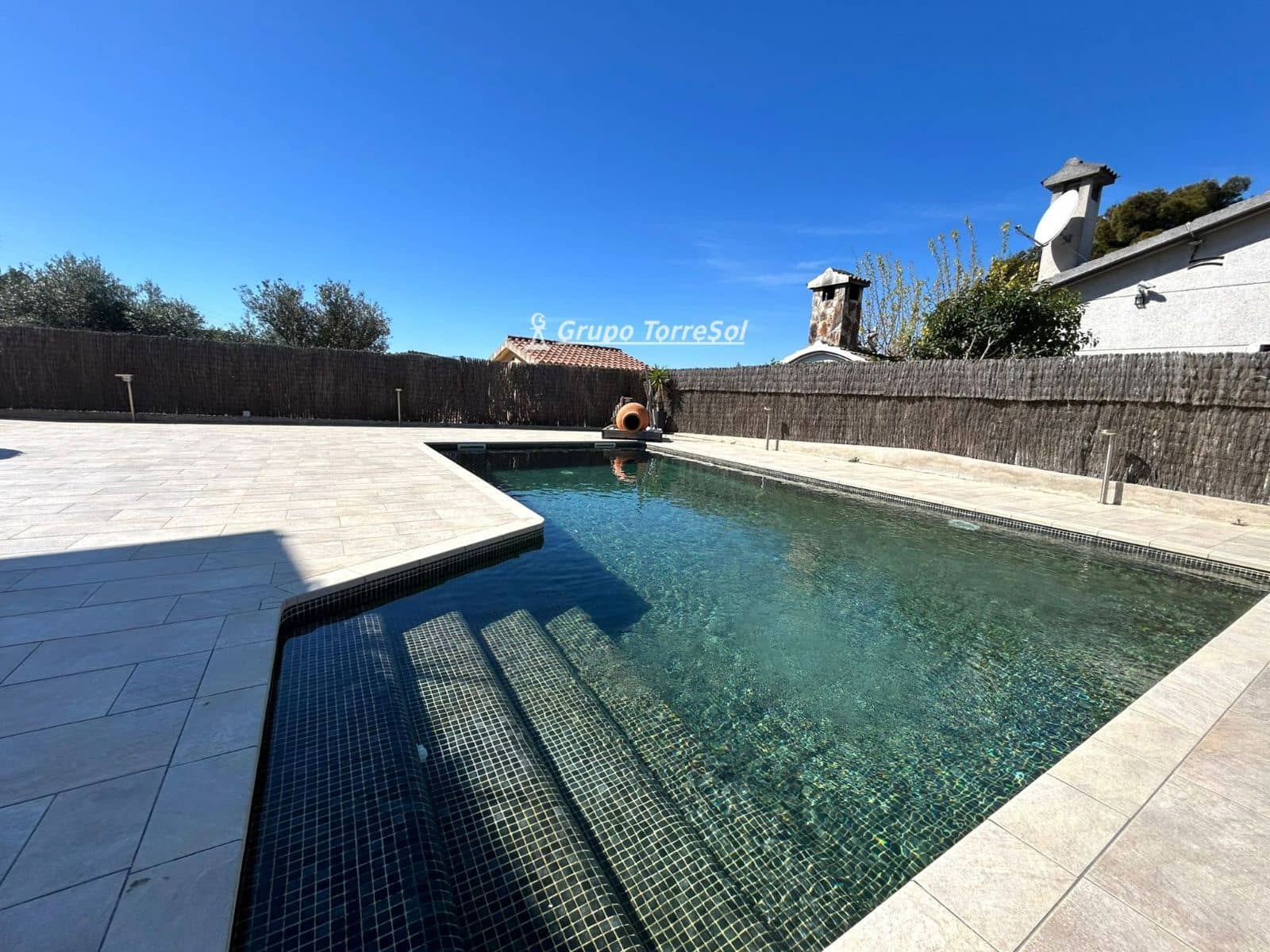 3 bedroom Villa for sale in Calafell with pool garage - € 473,000 (Ref: 9740074)