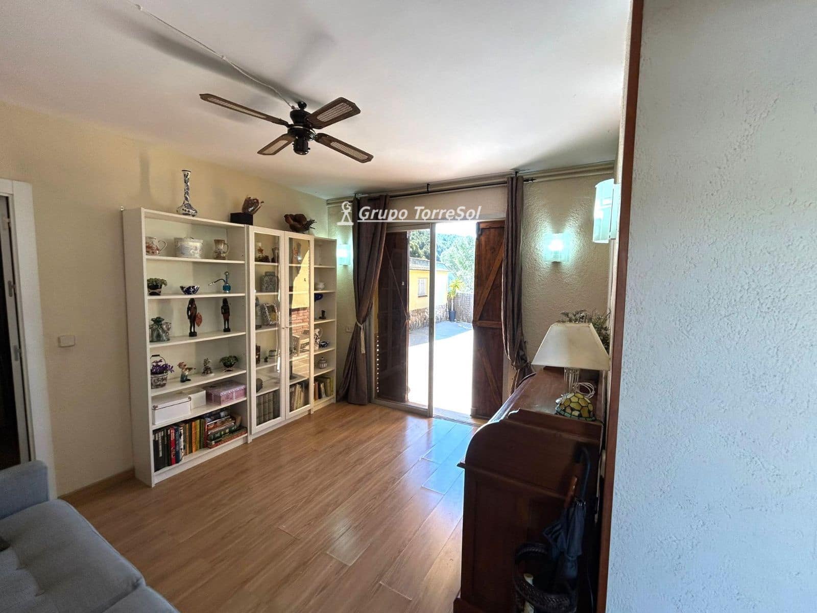 3 bedroom Villa for sale in Calafell with pool garage - € 473,000 (Ref: 9740074)