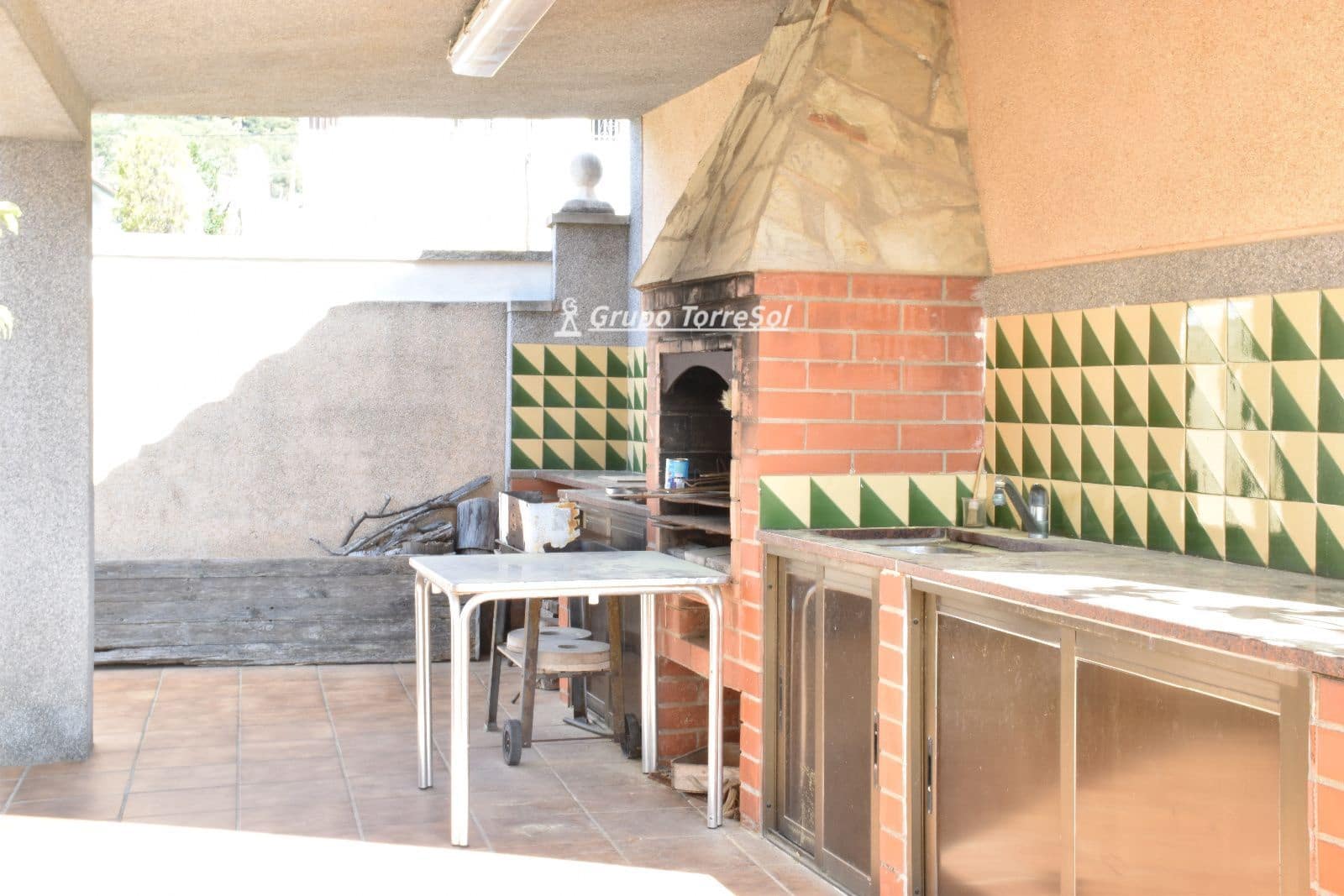 5 chambre Villa/Maison à vendre à Calafell avec piscine garage - 550 000 € (Ref: 9748217)