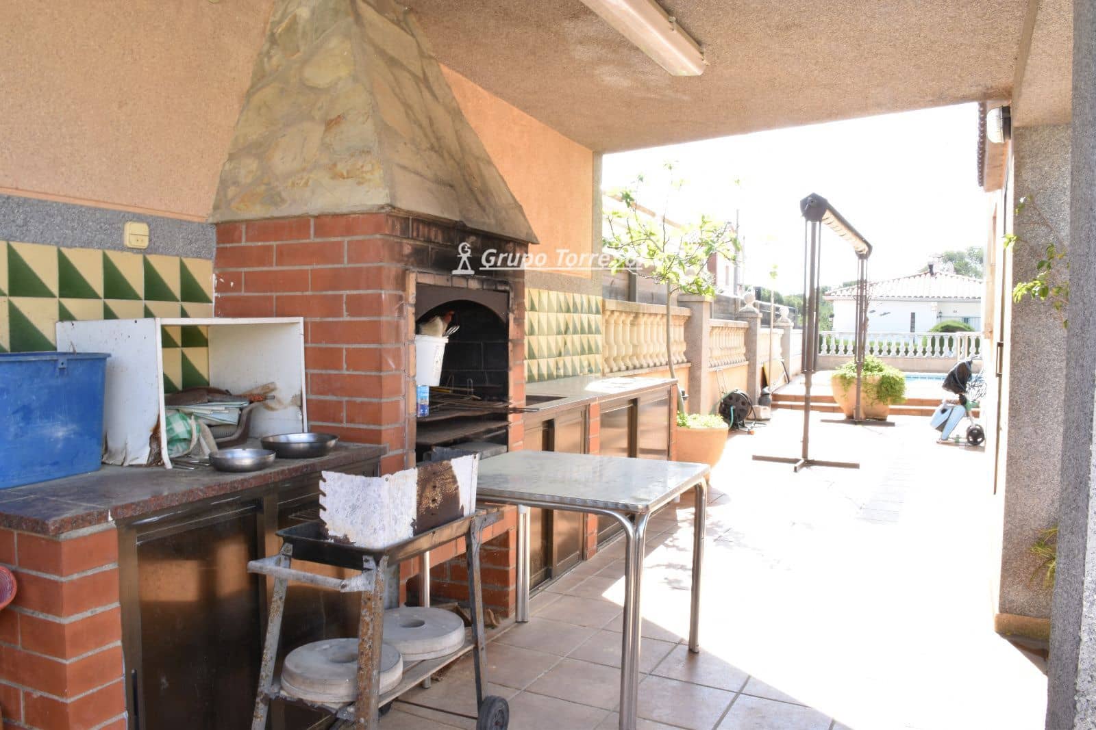 5 chambre Villa/Maison à vendre à Calafell avec piscine garage - 550 000 € (Ref: 9748217)