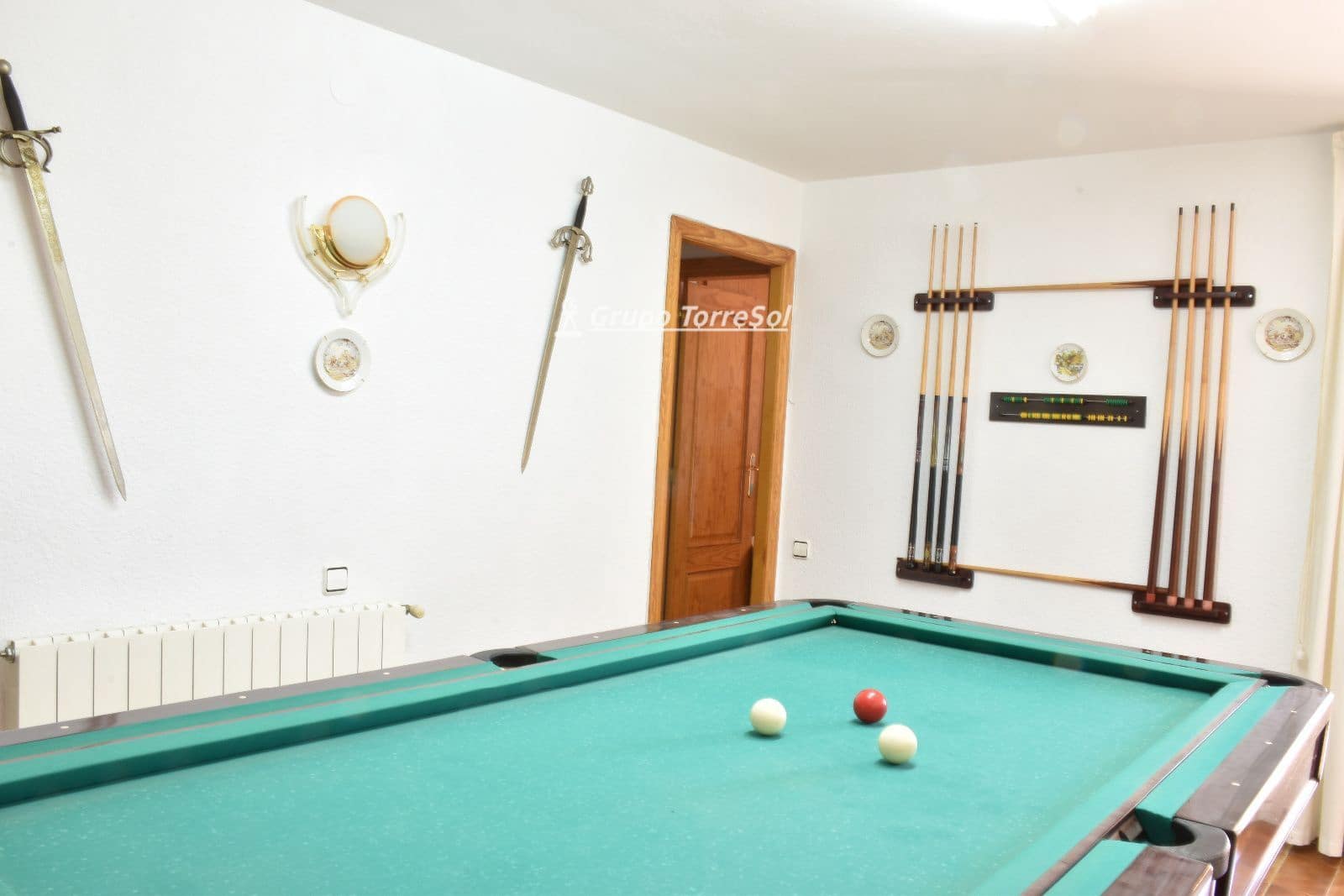 5 chambre Villa/Maison à vendre à Calafell avec piscine garage - 550 000 € (Ref: 9748217)