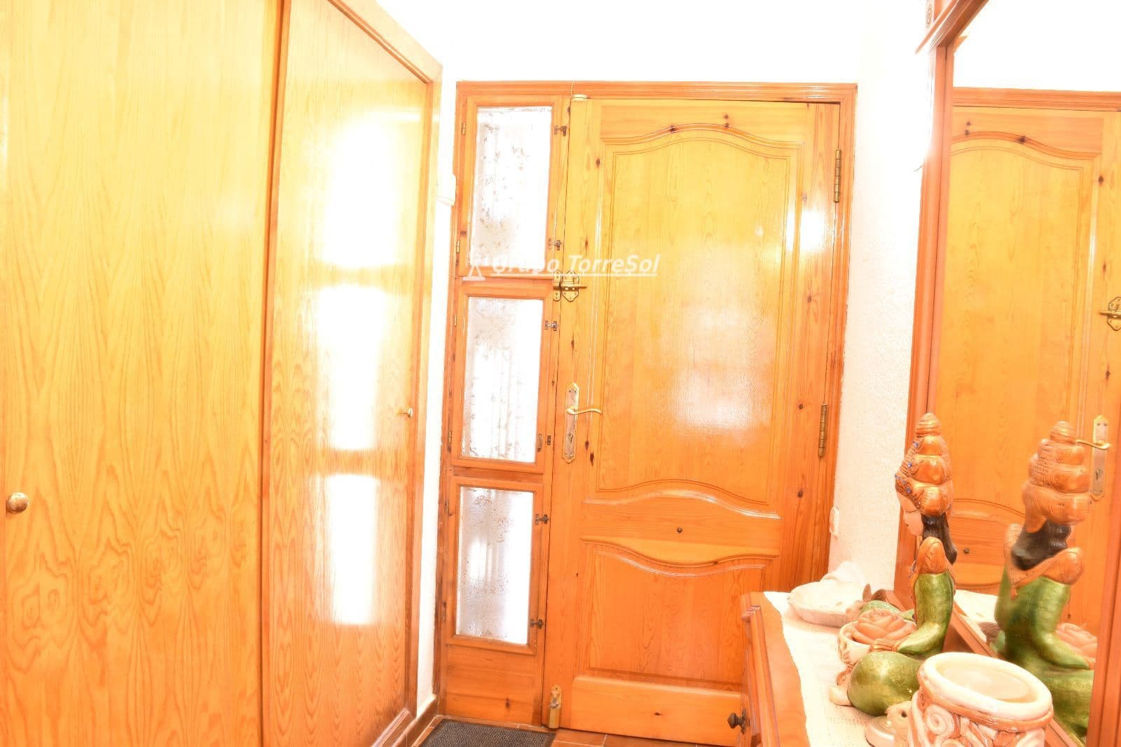 5 chambre Villa/Maison à vendre à Calafell avec piscine garage - 550 000 € (Ref: 9748217)