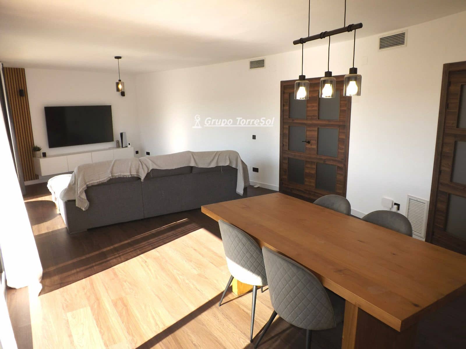 3 soveværelse Penthouse til salg i Segur de Calafell med garage - € 265.000 (Ref: 9752465)