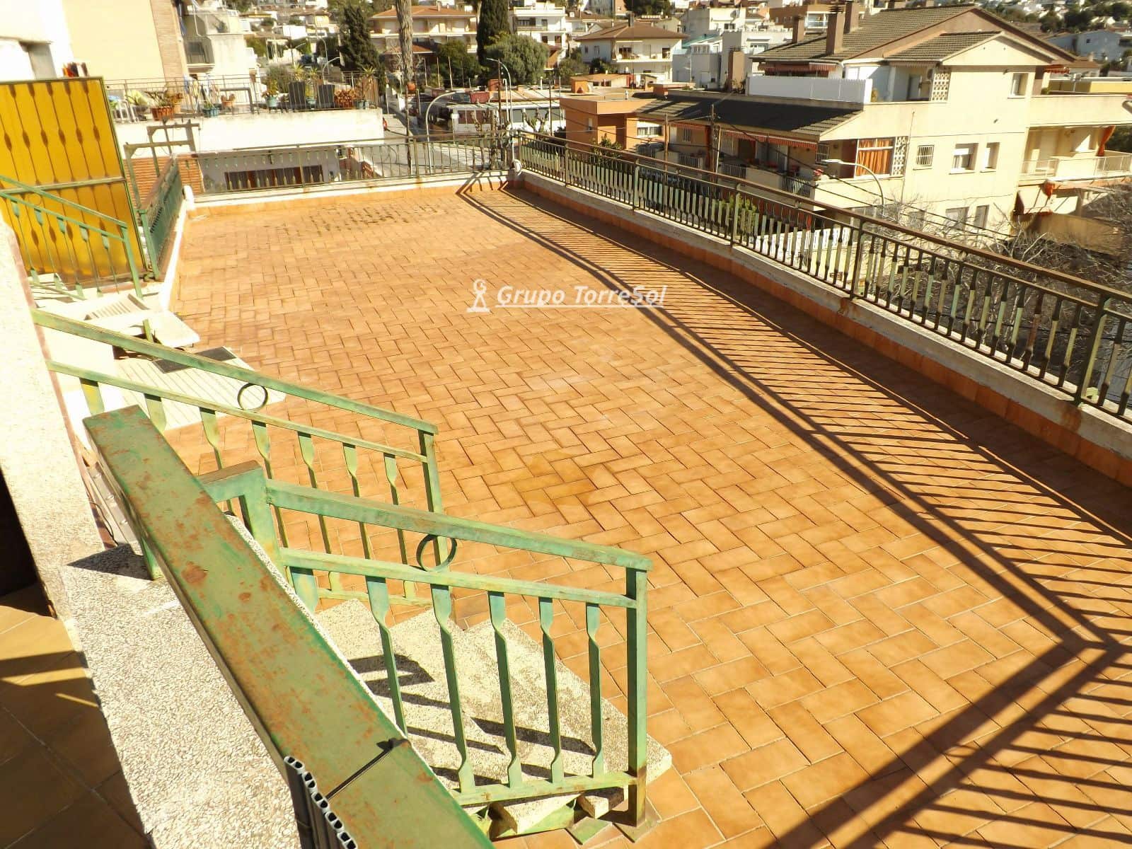 3 soveværelse Penthouse til salg i Segur de Calafell med garage - € 265.000 (Ref: 9752465)