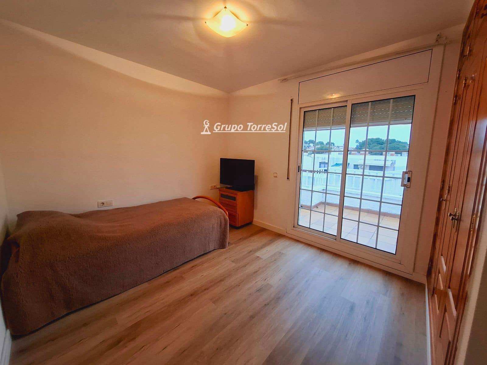 3 soveværelse Byhus til salg i Segur de Calafell med swimmingpool garage - € 340.000 (Ref: 9753499)